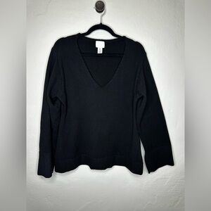H&M Classic Black V-Neck Sweater